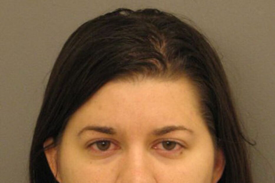 Rachel Respess terá sido convidada pela colega para ter sexo com o menor