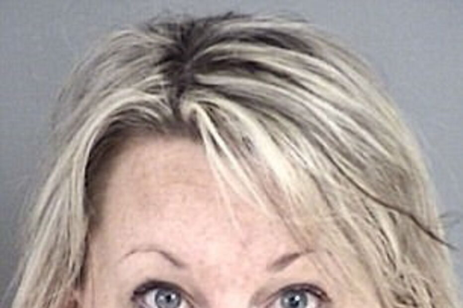 Heather Robertson confessou ter tido sexo com pelo menos quatro menores