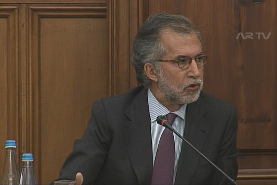 António Domingues, ex-presidente da Caixa Geral de Depósitos António Domingues, ministro, SIC Notícias, CDS-PP, deputado do PCP Miguel Tiago, António Lobo Xavier, Miguel Tiago, Quadratura do Círculo, advogado, gestor, Ministério das Finanças e da Caixa Geral, Depósitos, Mário Centeno, Governo, Presidente da República, Marcelo Rebelo de Sousa