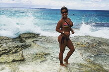 Mari Ag, polícia, autoridade, agente, sexy, sensual, biquíni, sucesso, mundo, fotos, Instagram