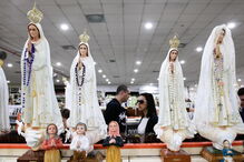 Fátima, Papa, 13 de maio, Igreja, Nossa Senhora de Fátima, peregrinos, pastorinhos,