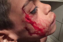 Maltrata, deixa filho à fome e dá-o de comer aos porcos