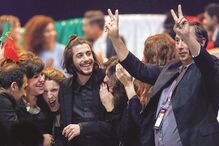 Salvador Sobral, Kiev, Festival Eurovisão da Canção, Europa, Amar pelos Dois, Luísa Sobral, artes, cultura e entretenimento, música
