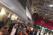 Passageiros mostram caos no Aeroporto de Lisboa