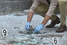 Inspetores analisam local onde ocorreu a explosão em Roma