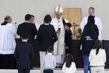 papa, menino, milagre, lucas, fátima, francisco