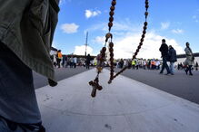 Milhares de peregrinos visitaram Fátima no Centenário das Aparições, que contou com a presença do papa Francisco