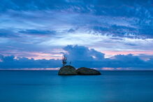 Família seguia em aeronave MU-2B ao largo das Bahamas