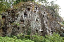 2017-05-17_17_26.11 túmulos, ricos, Tana Toraja, Indonésia.JPG