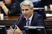 o deputado brasileiro Alessandro Molon