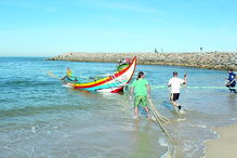 Barco afundou na praia de Espinho 
