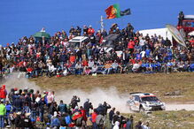 Quentin Gilbert em ação no rali de Portugal