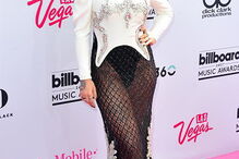 Billboard Music Awards 2017, música, Celine Dion, Vanessa Hudgens, Jason Derulo, John Legend, Nicole Sherzinger, Rita Ora, Lea Michele, prémos, passadeira vermelha