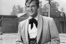 Roger Moore, 007, James Bond, 89 anos, morreu, O Santo