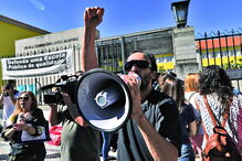 Professores têm ameaçado com mais protestos e greves   