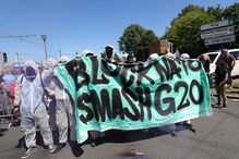 Mais de cem detidos em manifestação contra NATO em Bruxelas