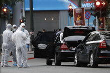 Ataque a carro deixa ferido ex-primeiro-ministro grego em Atenas