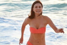 Carolyn Hartz, Austrália, silhueta, corpo, açúcar, aparência, consumir, viciada, 70 anos