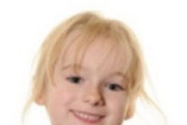 Morte, colapso, menina, criança, Newport, Inglaterra, falecer, Kyla Blake, Pitman Blake, Justin Blake, Nine Acres Primary School