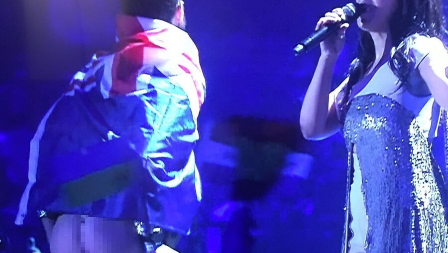 Momento insólito foi transmitido em direto