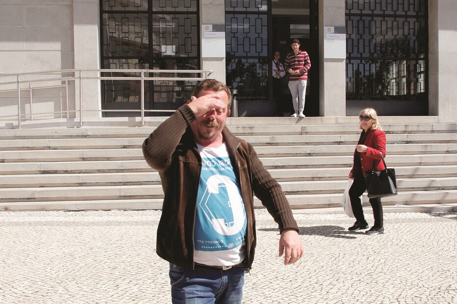 Manuel Catarino vai conhecer a sentença no Tribunal de Faro, onde está a decorrer o julgamento 