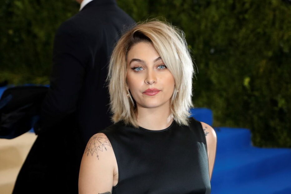Paris Jackson, Met Awards