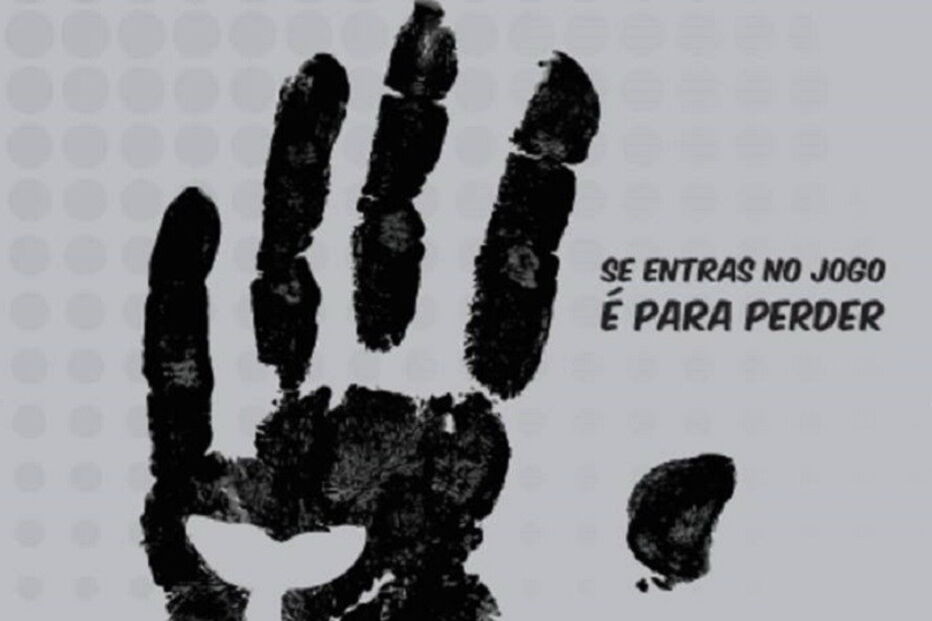 Comando Metropolitano de Lisboa da PSP, Setúbal, Brasil, Ministério Público, Facebook, Baleia Azul, Tribunal de Família e de Menores, GNR, Portalegre, Faro, Polícia Judiciária