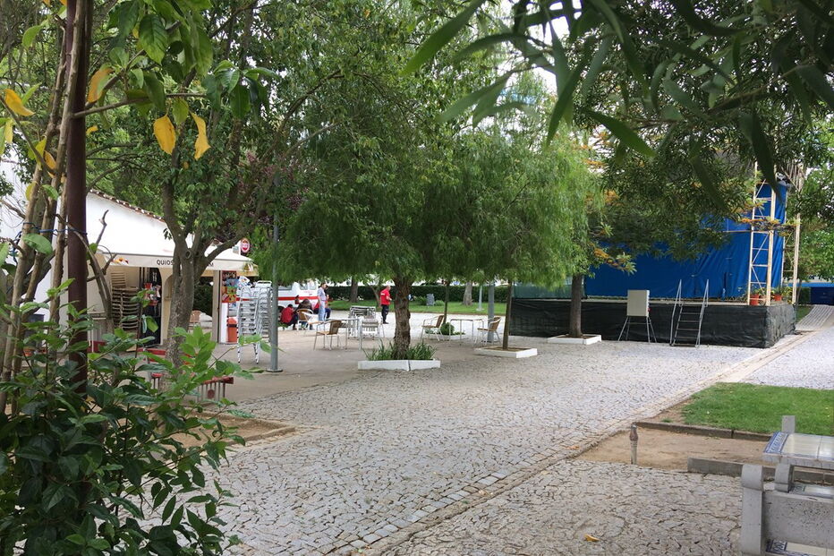 Mulher foi morta pelo marido num jardim público em Ferreira do Alentejo