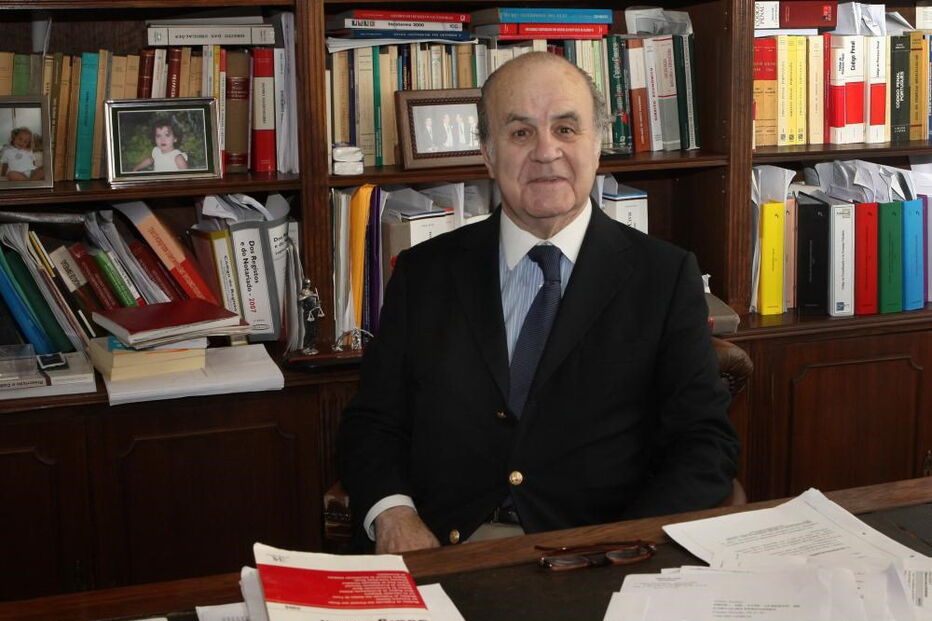 António Pires de Lima, antigo bastonário da Ordem dos Advogados