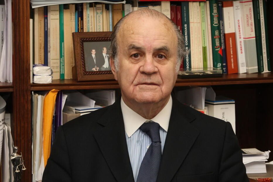 António Pires de Lima, antigo bastonário da Ordem dos Advogados