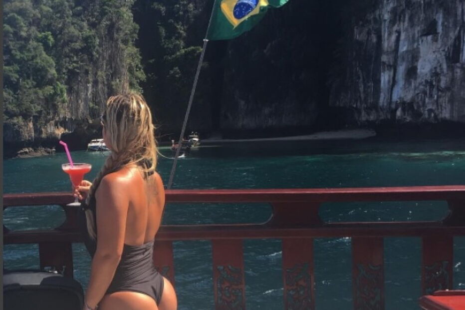 Mari Ag, polícia, autoridade, agente, sexy, sensual, biquíni, sucesso, mundo, fotos, Instagram