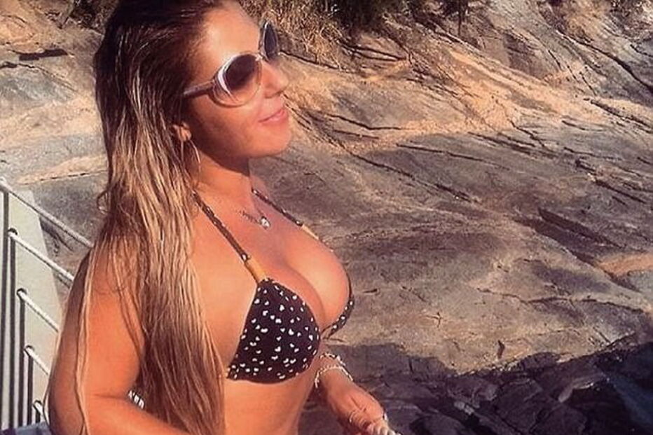 Mari Ag, polícia, autoridade, agente, sexy, sensual, biquíni, sucesso, mundo, fotos, Instagram