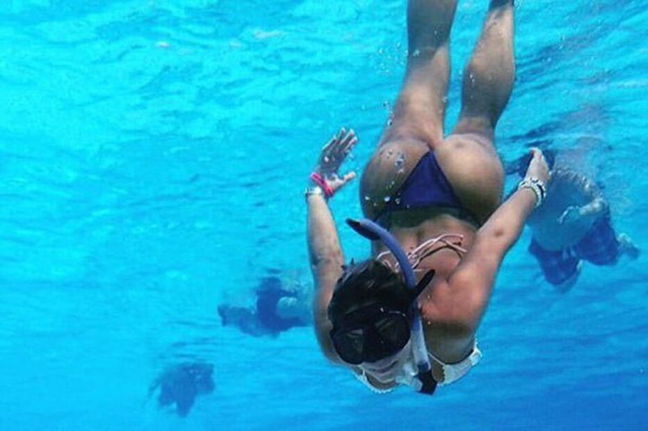 Mari Ag, polícia, autoridade, agente, sexy, sensual, biquíni, sucesso, mundo, fotos, Instagram