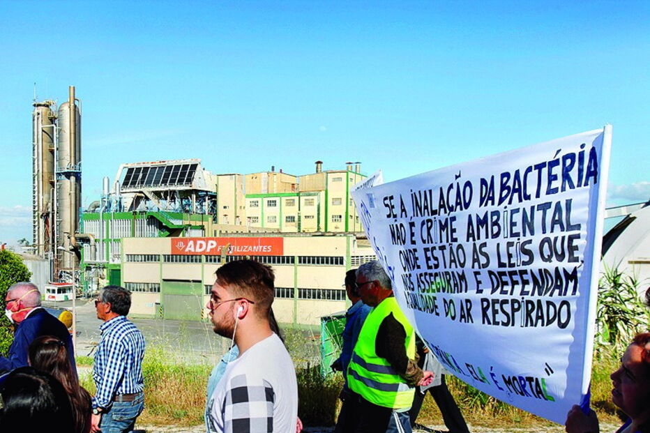 Ministério Público, Vila Franca de Xira, General Eletric, presidente da Junta de Via Longa, Adubos, Portugal, Joaquim Ramos, presidente da Associação de Apoio, Legionella, ADP, José Gomes, Jorge Ribeiro, presidente da União das Freguesias da Póvoa de Santa Iria e Forte da Casa, questões sociais, morte, política