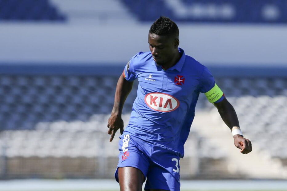 abel camará, camisola, jogador, capitão, belenenses
