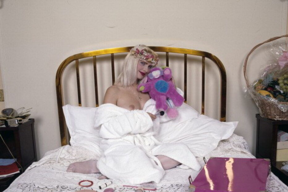 porno, pornografia, Cicciolina, revista,  L’Uomo Vogue, política