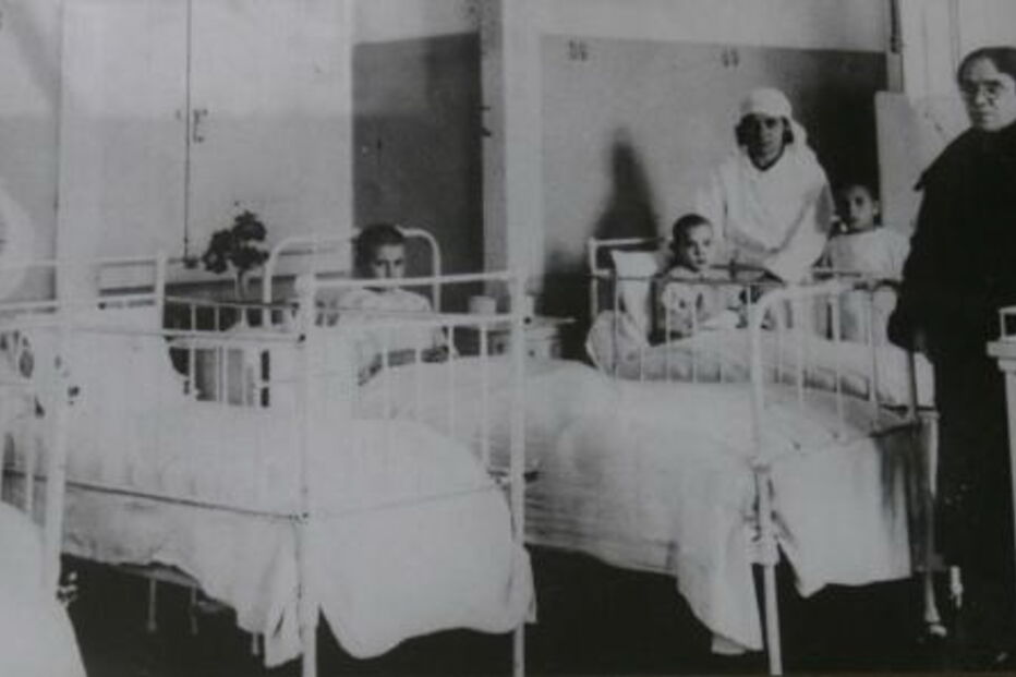 2017-05-09_12_42.14 cama Dona Estefânia onde franscisca morreu.jpg