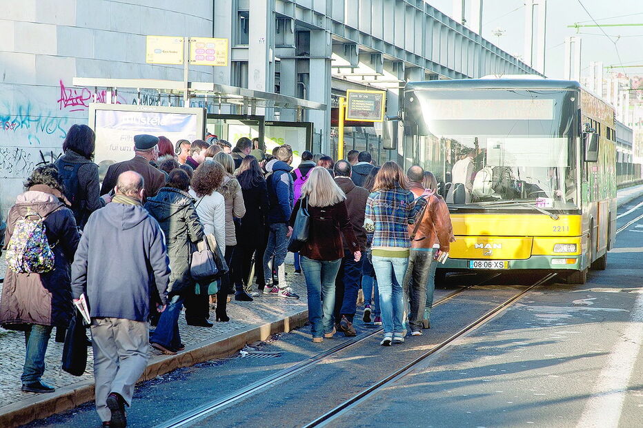Crescimento da Carris levou à contratação de 30 motoristas e à aquisição de 125 autocarros   