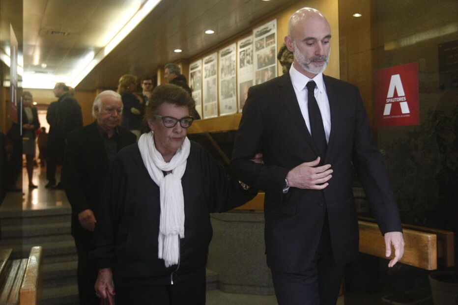 Velório do escritor teve lugar na Sociedade Portuguesa de Autores