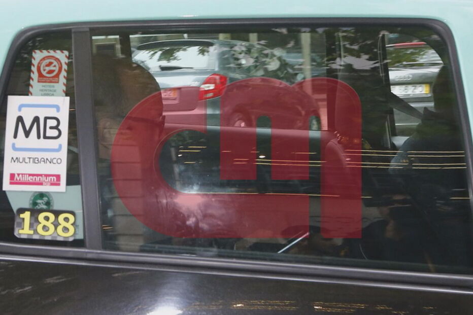 Responsáveis de comunicação de Sporting e FC Porto encontraram-se esta quarta-feira num hotel, em Lisboa