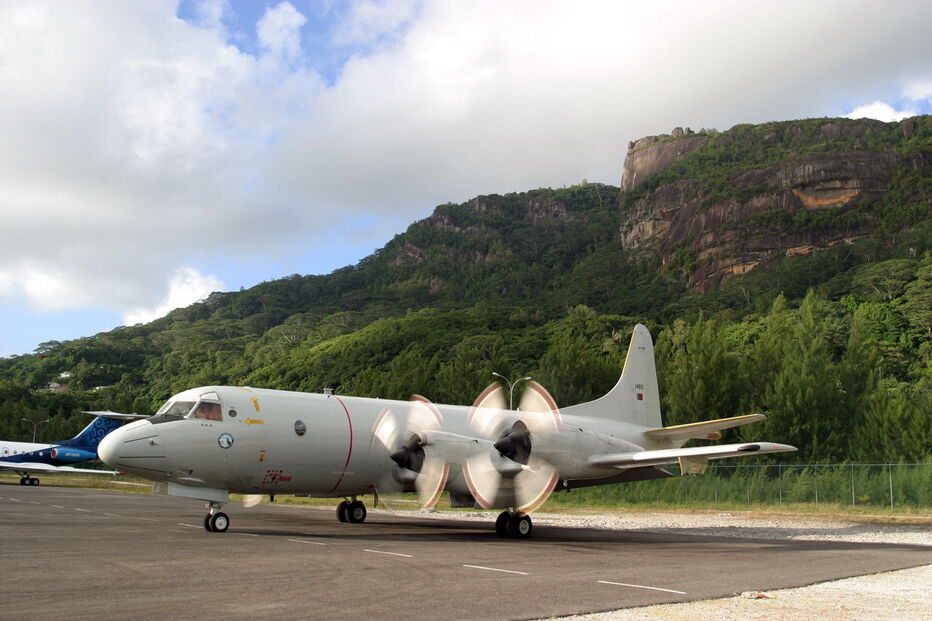 2017-05-12_17_13.43 Direitos Reservados, Força Aérea Portuguesa P-3 avião-espião 3.jpg
