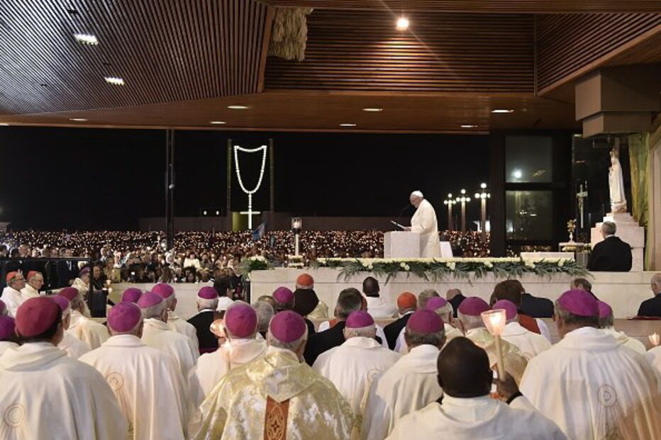Procissão das velas, Papa, Fátima, peregrimos, fiéis 