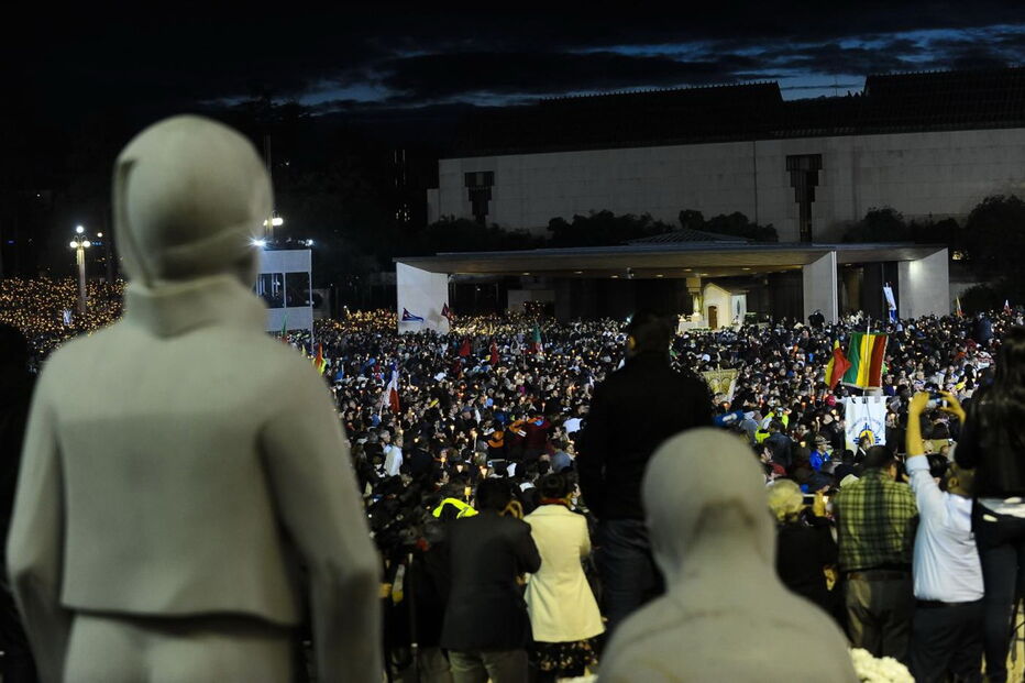 Procissão das velas, Papa, Fátima, peregrimos, fiéis 