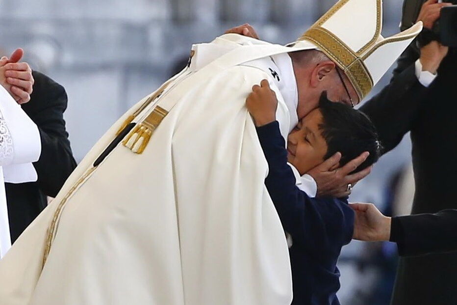 papa, menino, milagre, lucas, fátima, francisco