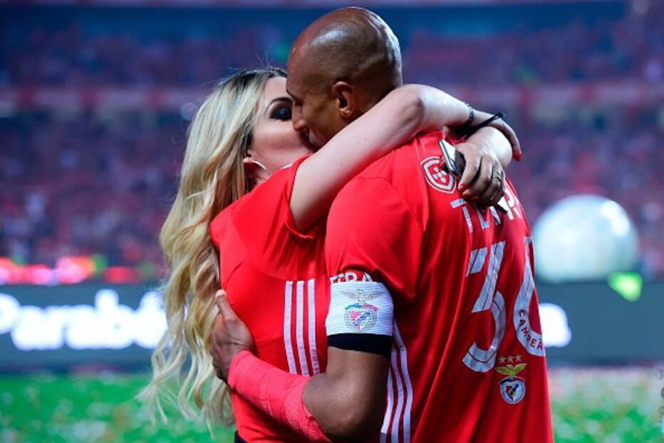 Jogadores e equipa técnica celebraram com os colegas e com a família