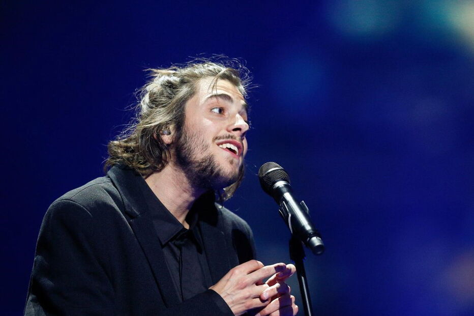 Salvador Sobral, Amar pelos dois, Luísa Sobral, Portugal, Eurovisão, top, iTUnes, Spotify, vendas, dominar