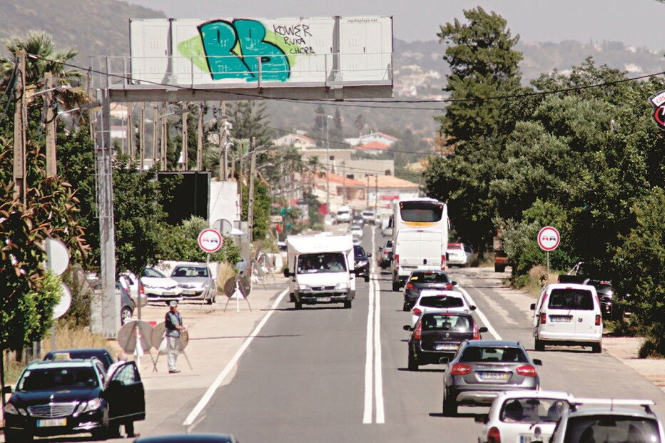 traço contínuo, Nacional 125, revolta, estrada, portugal, estradas, Algarve