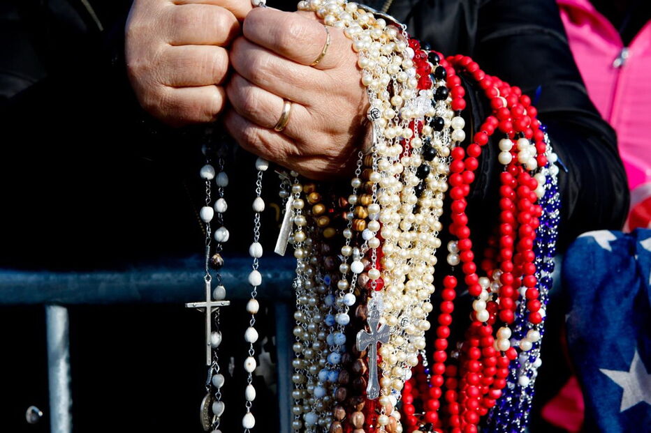 peregrinos, fátima, francisco, terço, centenário, aparições, jacinta, francisco, lúcia