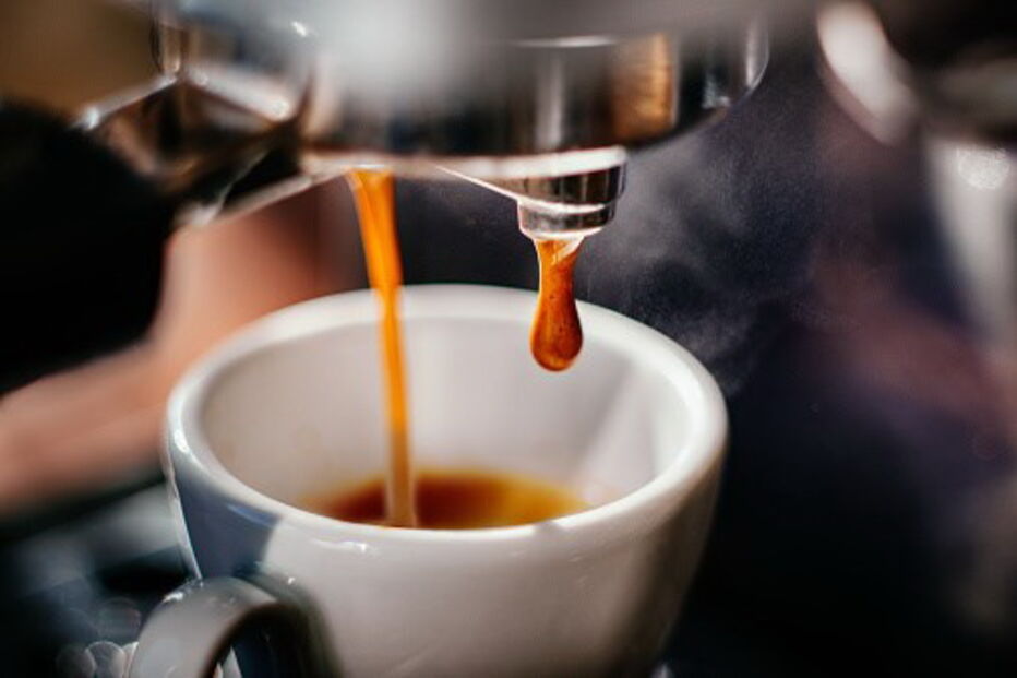 Jovem consumiu várias bebidas com cafeína