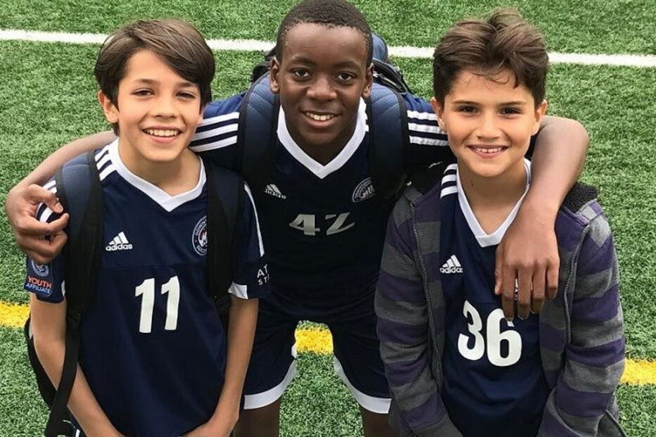 Madonna, David, Esther, Mercy, Stella, Liceu Francês, Portugal, Benfica, Seixal, Nuno Gomes